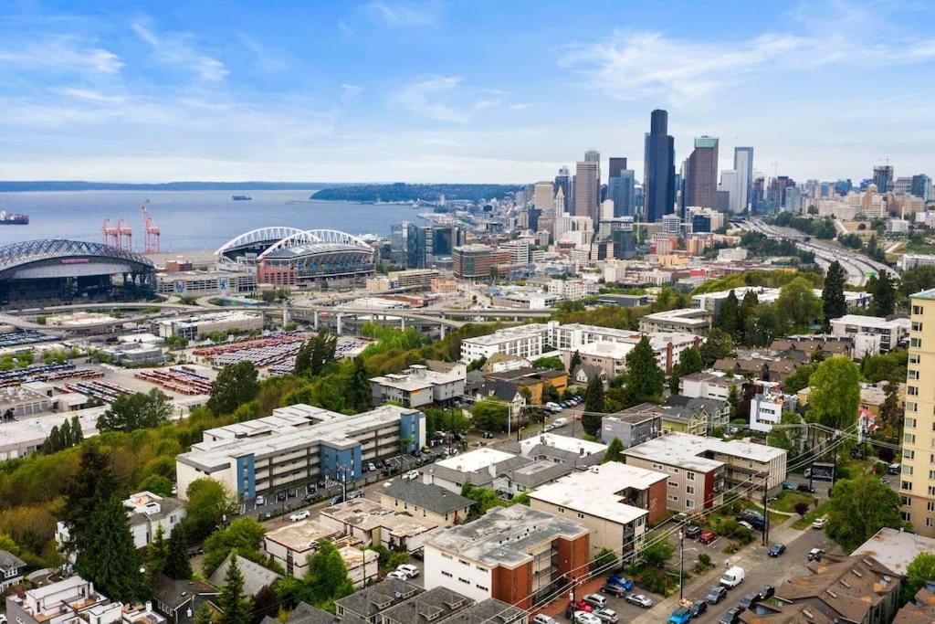 Epicurean Remodel In Central Location. Seattle Buitenkant foto