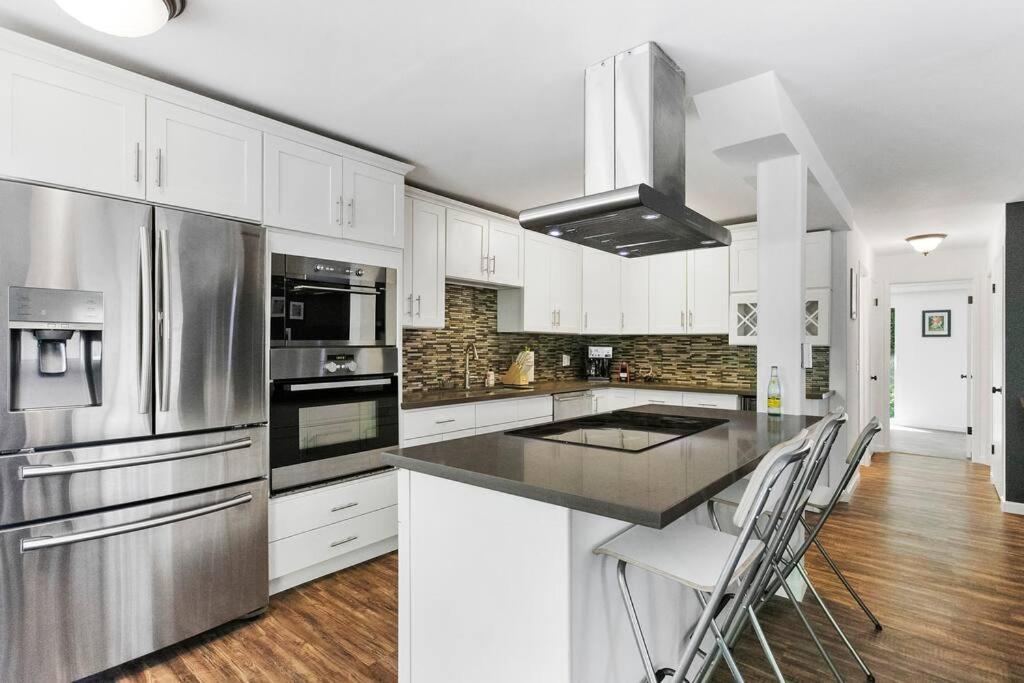 Epicurean Remodel In Central Location. Seattle Buitenkant foto